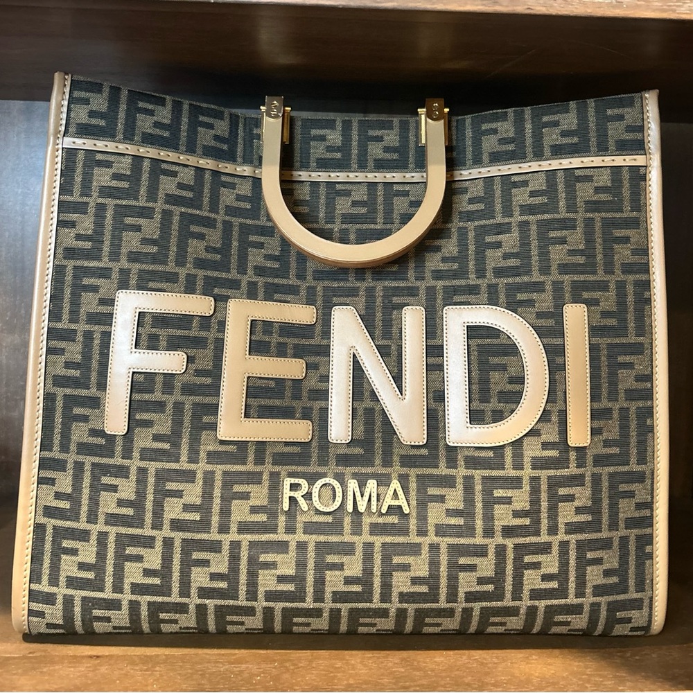 Fendi Black and Tan Tote Bag